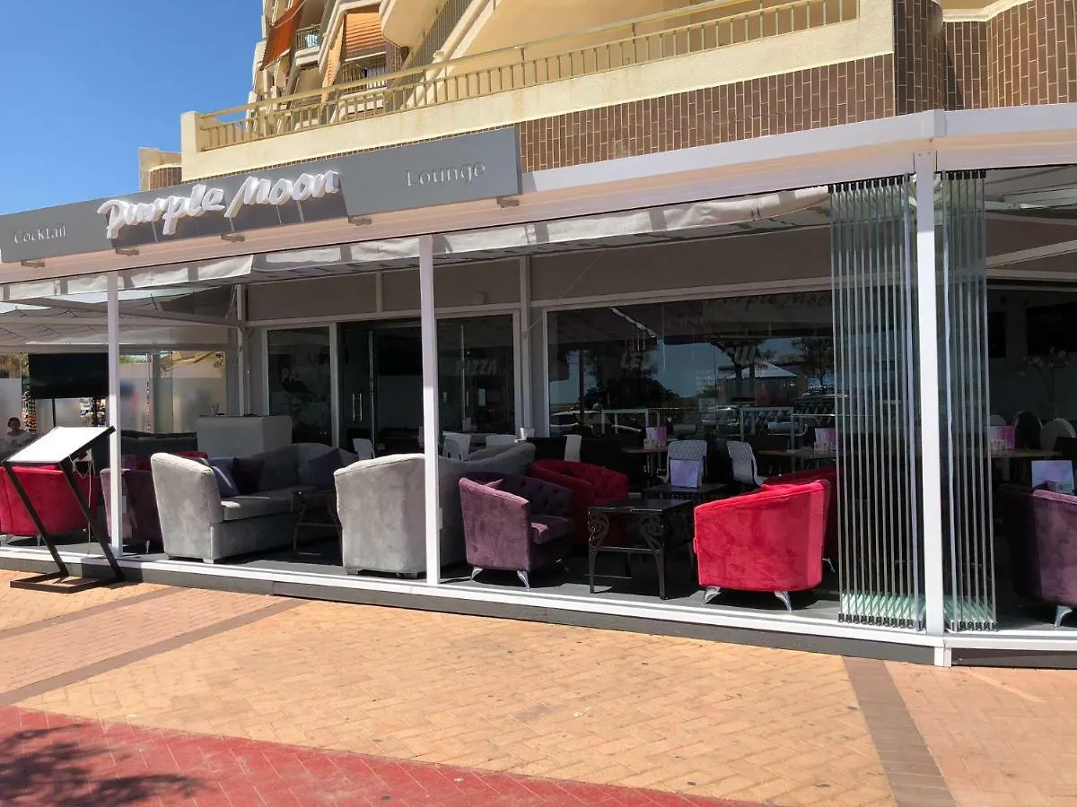 Rentcostadelsol Fuengirola Dona Sofia A 0*,  Ισπανία