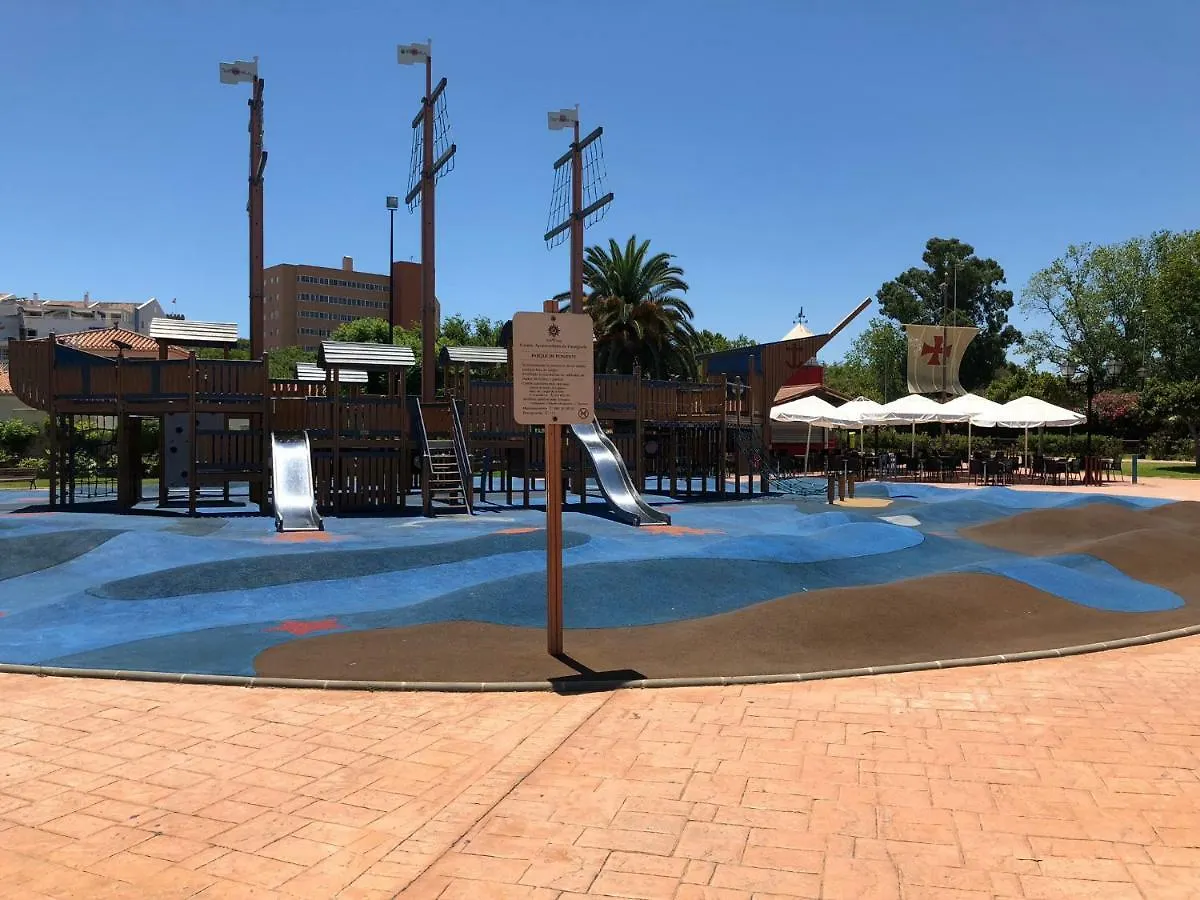 Rentcostadelsol Fuengirola Dona Sofia A Ισπανία