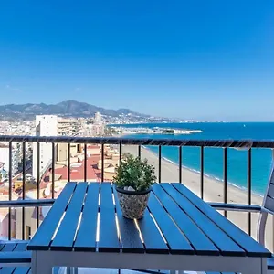 Fuengirola. Bonito En Paseo Marítimo. Espectaculares Vistas Al Mar. Primera Línea Apartamento